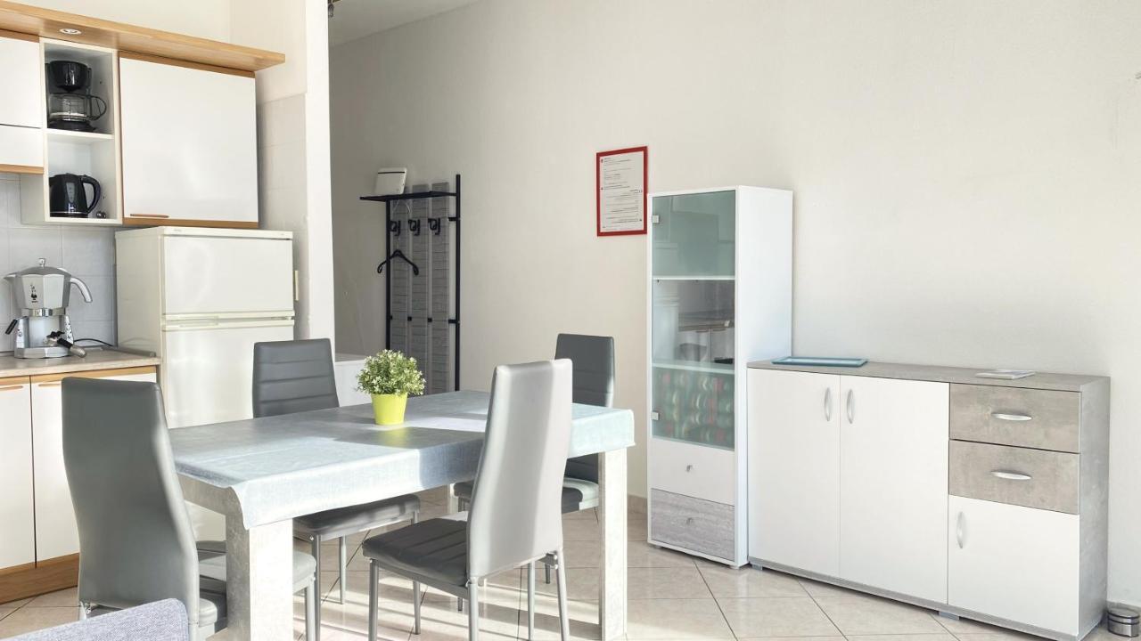 Appartamento Casa Del Relax Riva del Garda Esterno foto